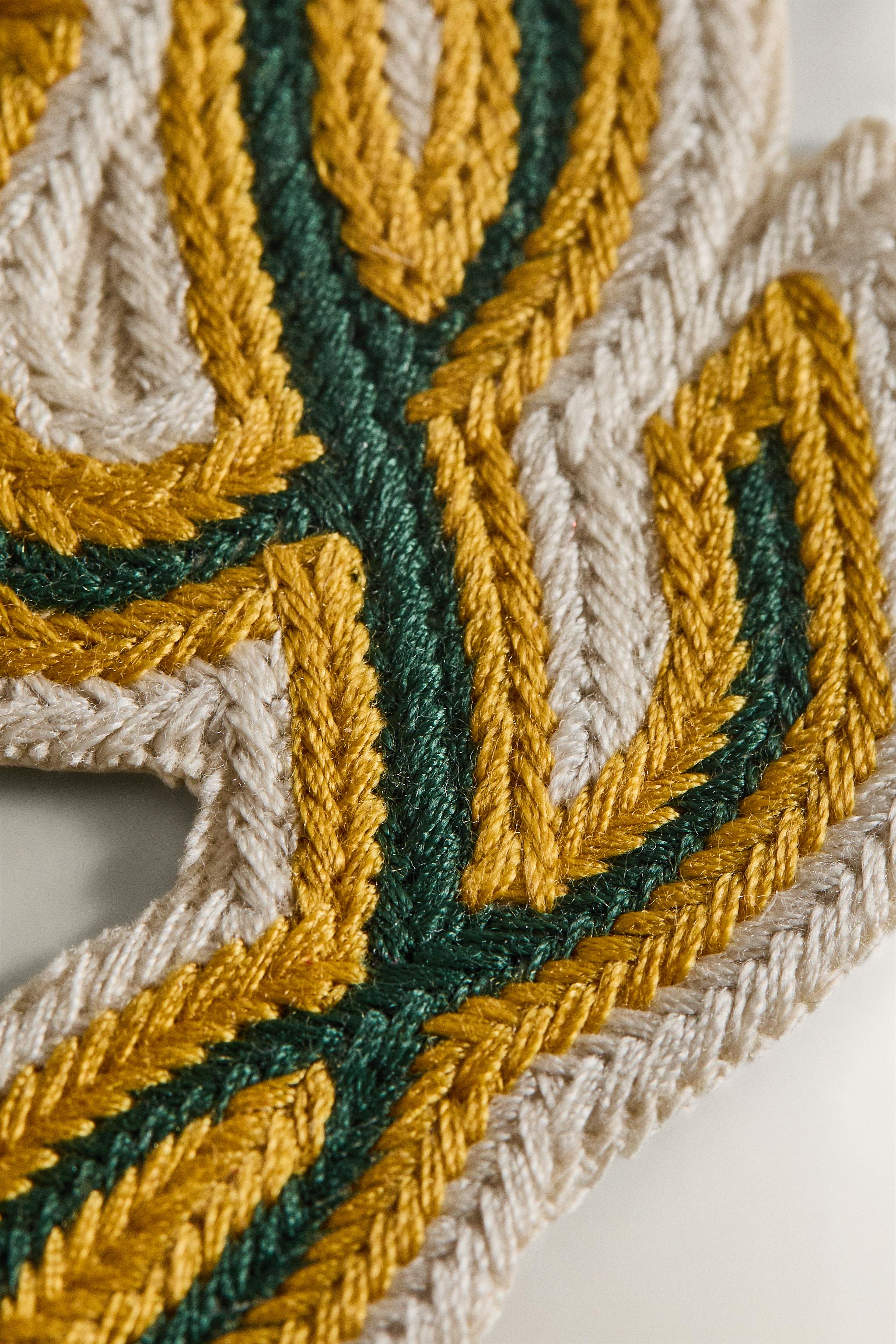 COTTON LETTER L PATCH